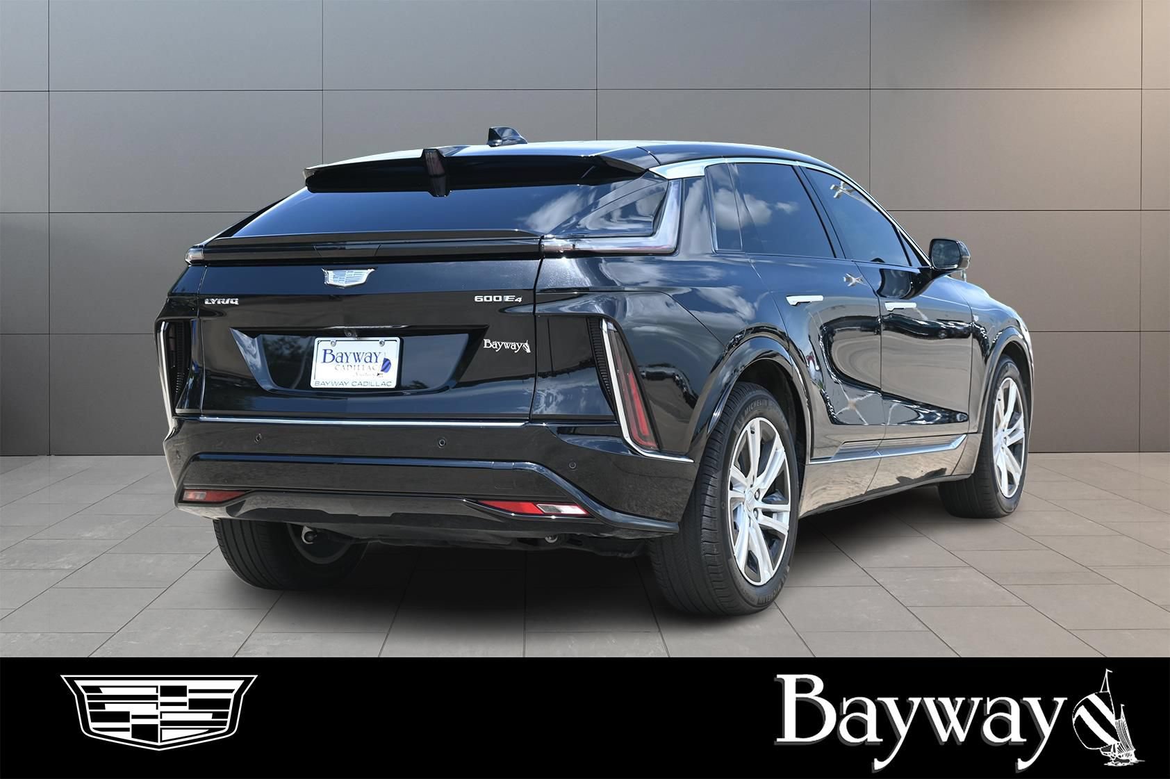 Certified 2024 Cadillac Lyriq Tech AWD/4WD image 5