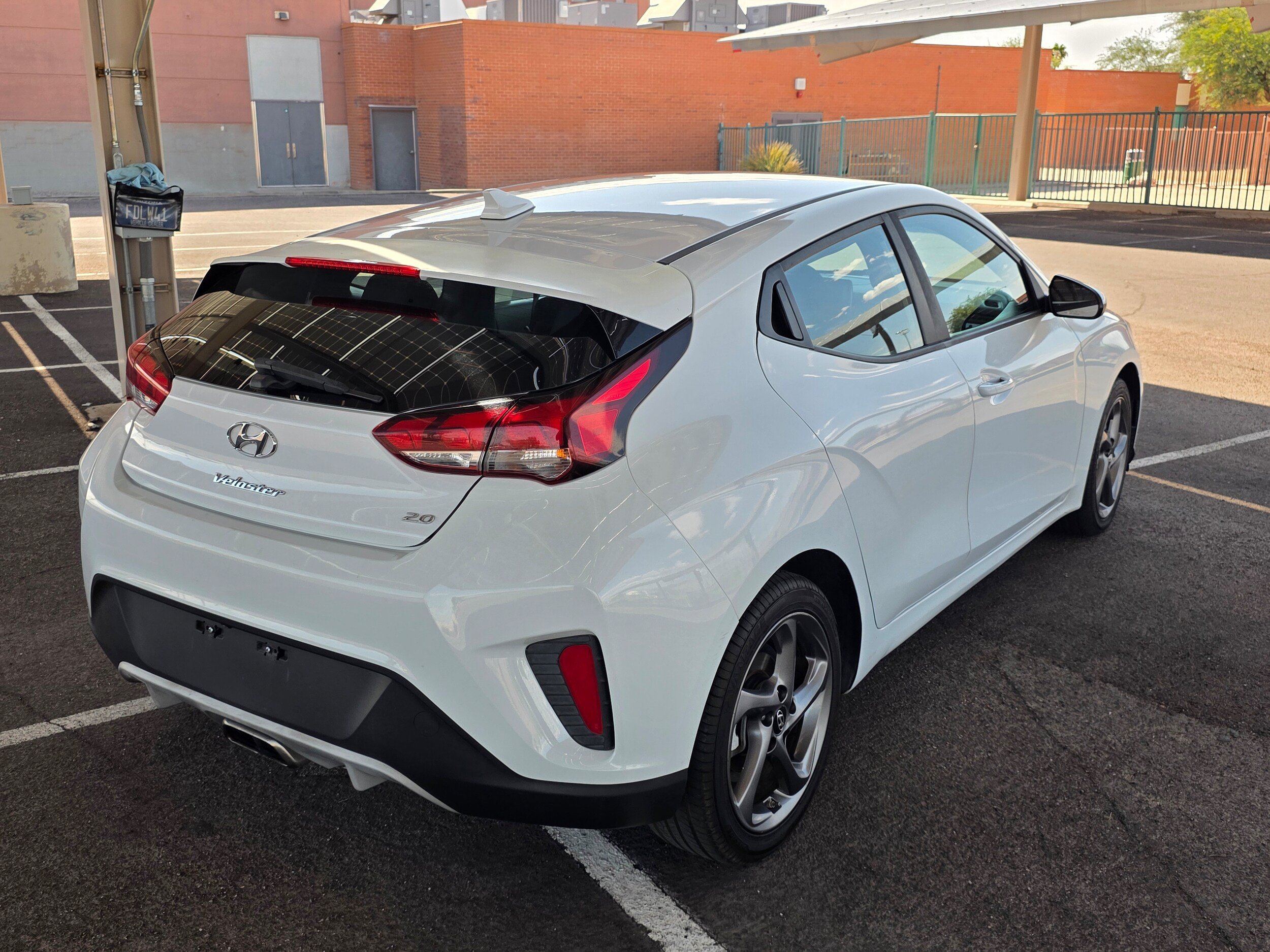 Used 2019 Hyundai Veloster 2.0 FWD image 5
