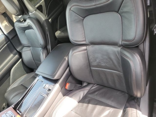 Certified 2023 Lincoln Aviator Reserve w/ Equipment Group 201A AWD/4WD image 33