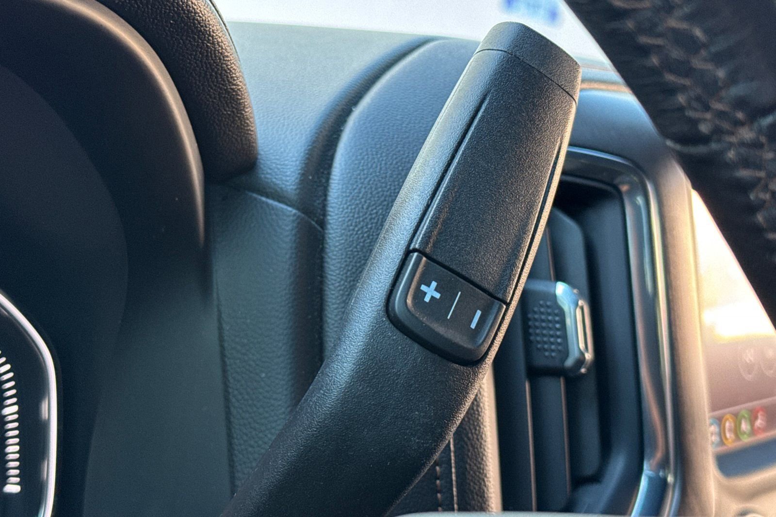 Used 2020 GMC Sierra 1500 AT4 w/ AT4 Premium Package image 21