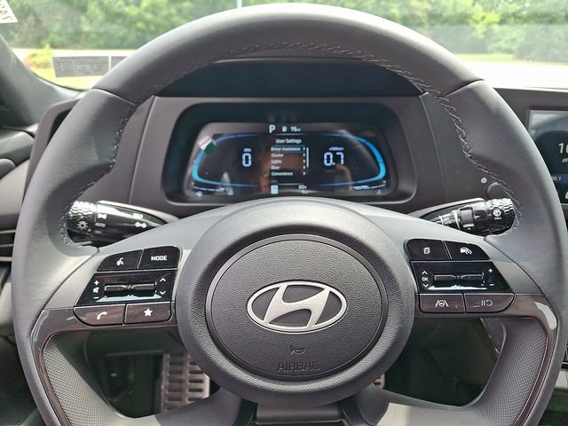 New 2026 Hyundai Elantra Sport FWD image 15