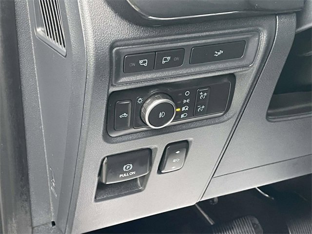 Certified 2022 Ford F150 XLT w/ Equipment Group 302A High image 20