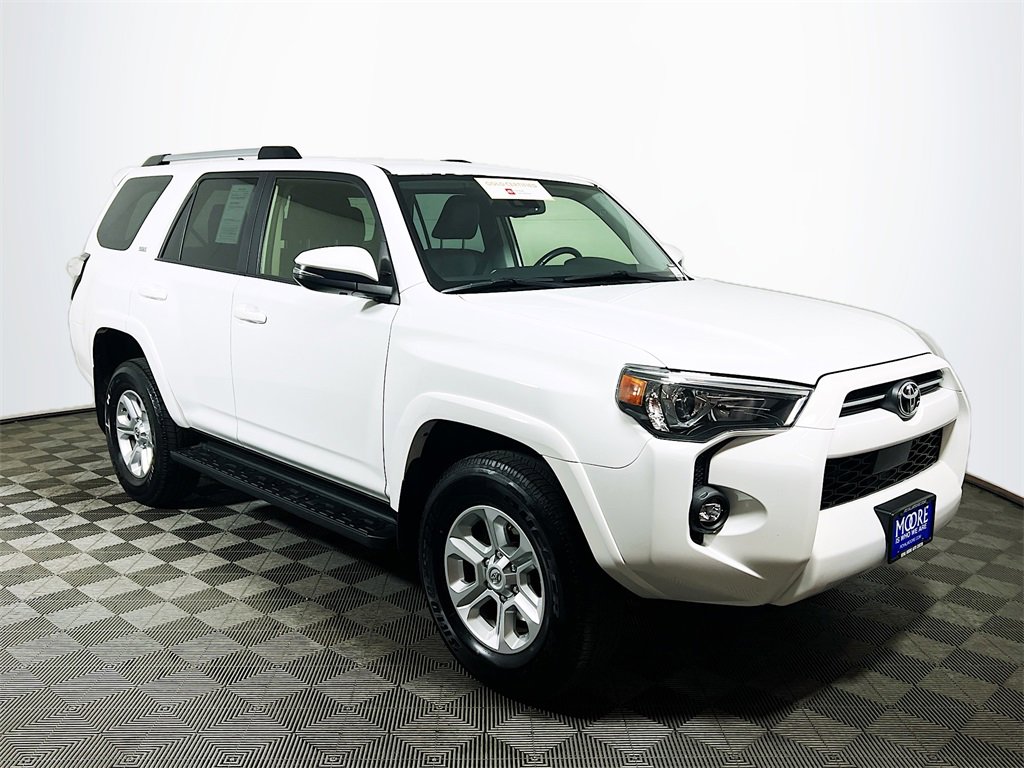 Certified 2024 Toyota 4Runner SR5 Premium image 1