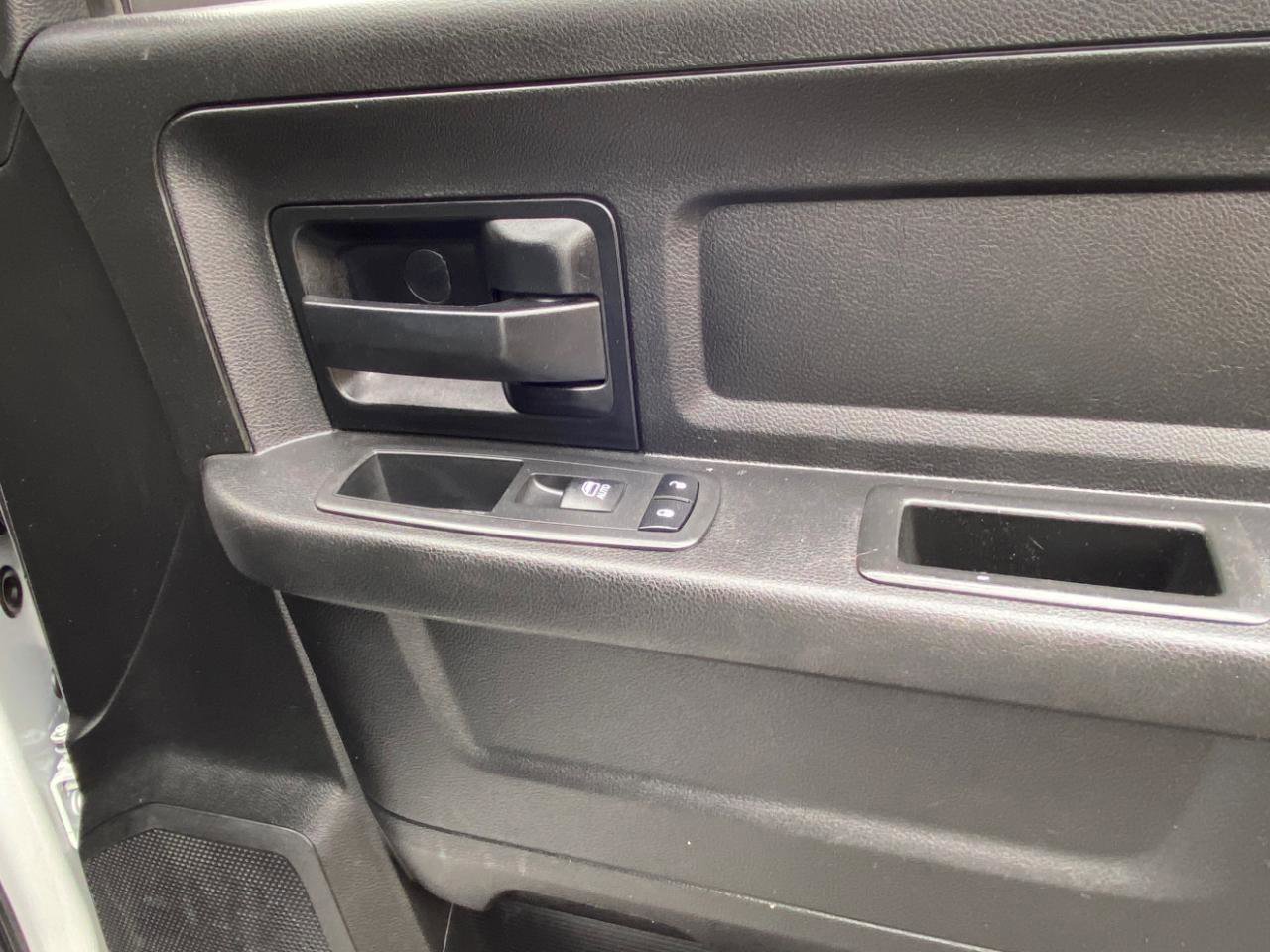 Used 2018 RAM 2500 Tradesman w/ Chrome Appearance Group image 49