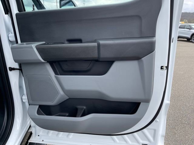 Used 2024 Ford F250 XL w/ Snow Plow Prep Package image 32