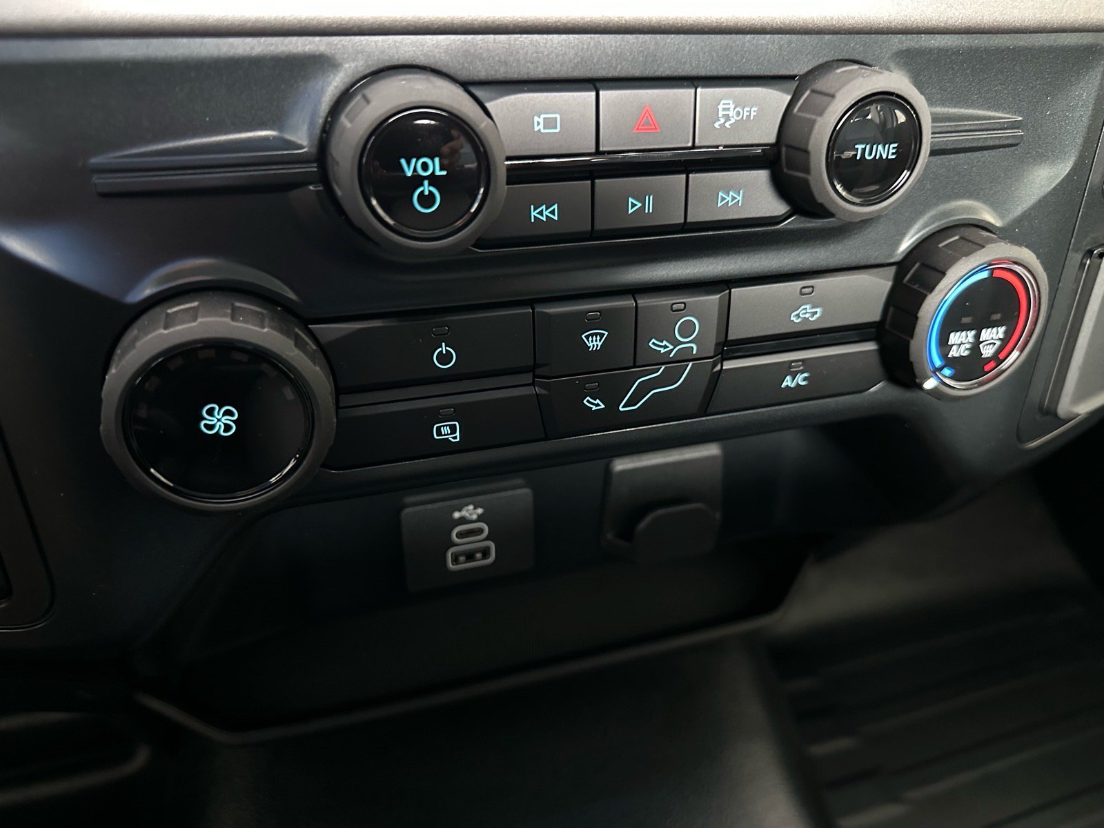 New 2026 Ford F150 XL RWD image 29