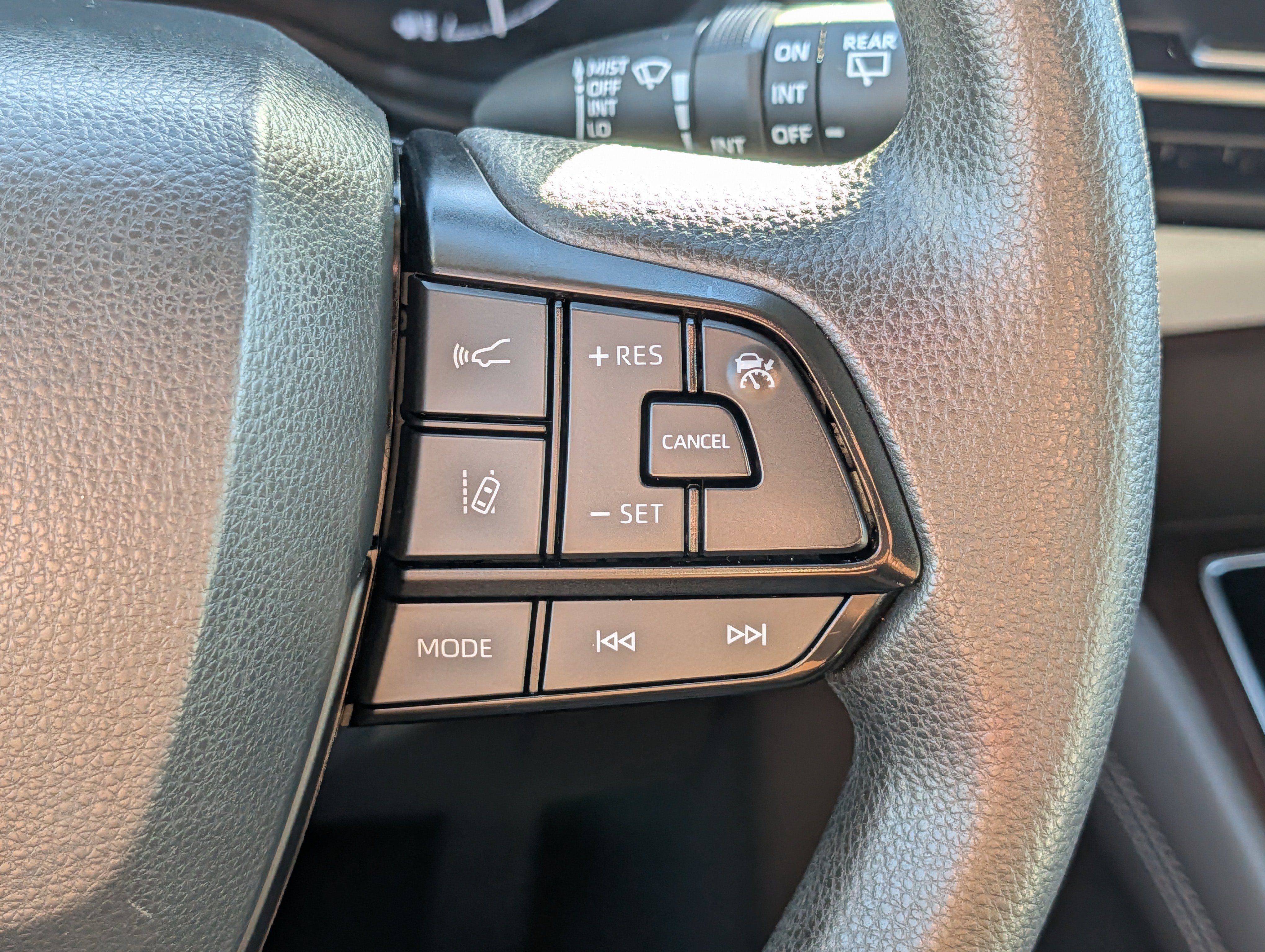 Used 2022 Toyota Sienna LE FWD image 30