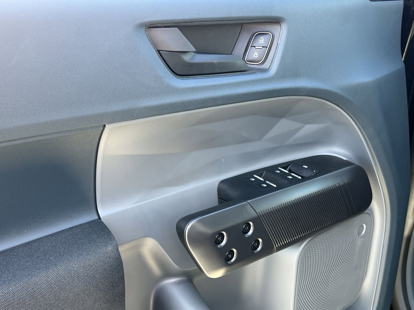 New 2026 Ford Maverick XL w/ Equipment Group 101A image 15