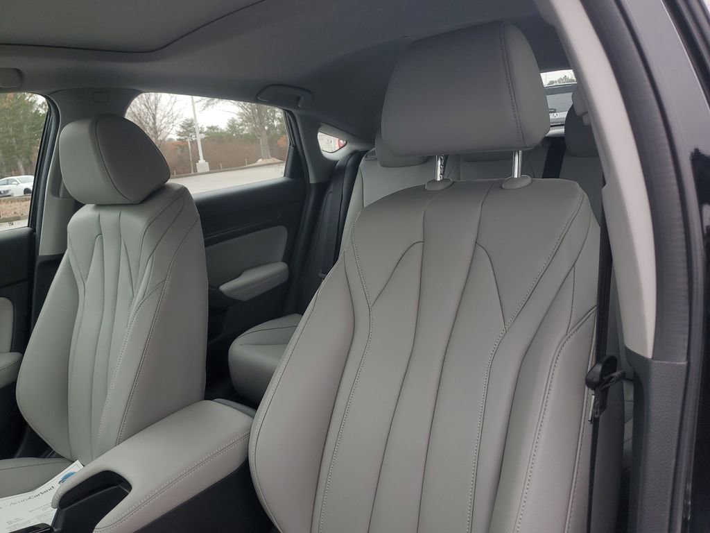 Certified 2025 Acura Integra Base image 15