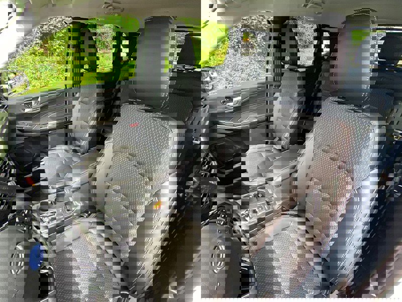 New 2025 Ford Escape SE image 16