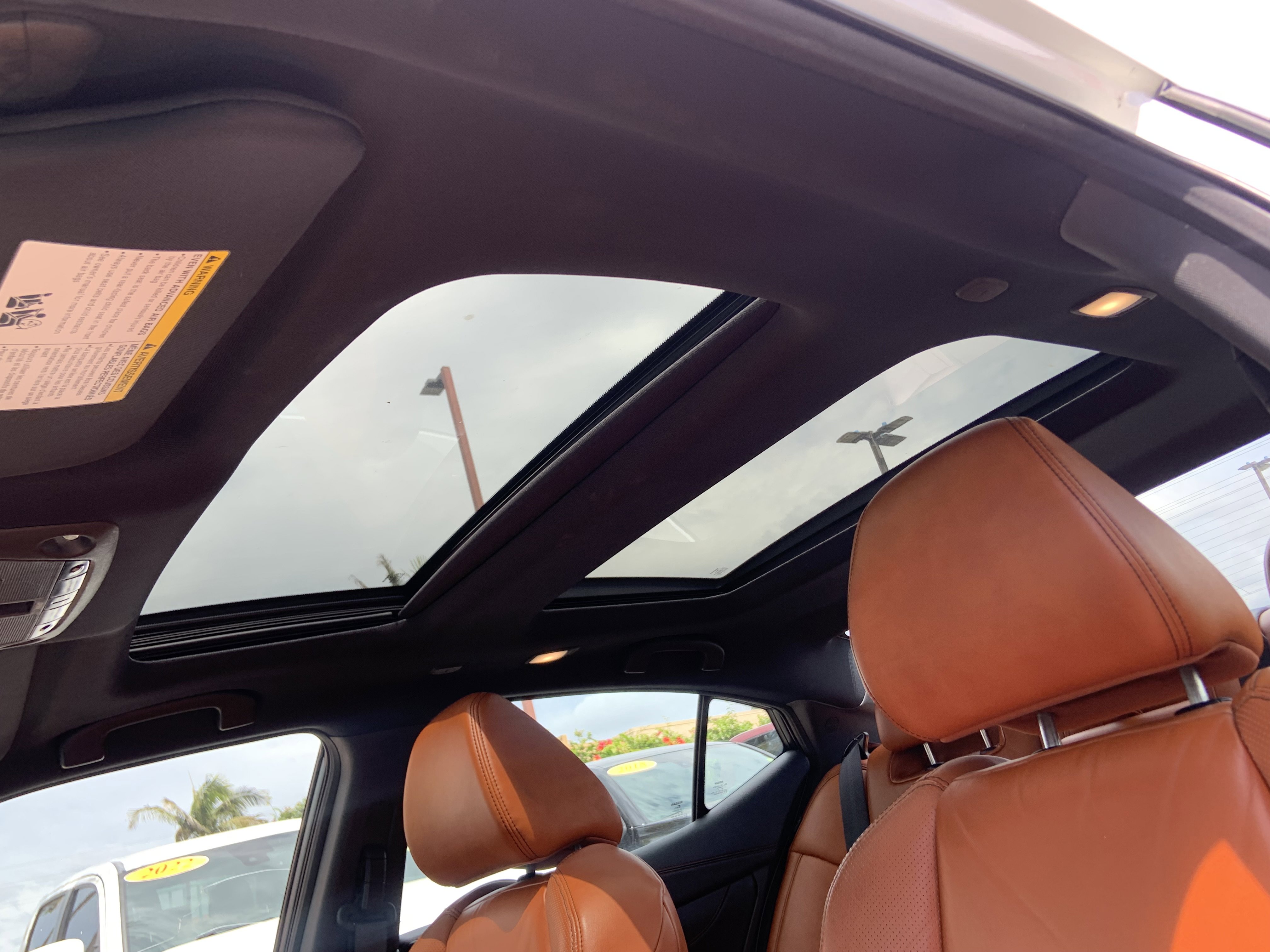 Used 2020 Nissan Maxima Platinum w/ Reserve Package image 16