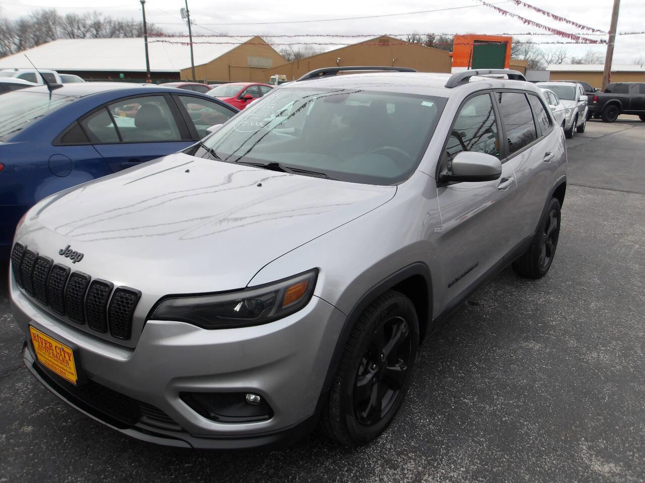 Used 2020 Jeep Cherokee Latitude Plus image 1