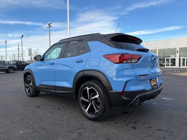 Used 2023 Chevrolet TrailBlazer RS w/ Sun and Liftgate Package image 5