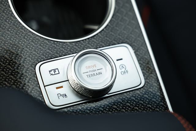 New 2026 Genesis GV80 3.5T e-SC image 41