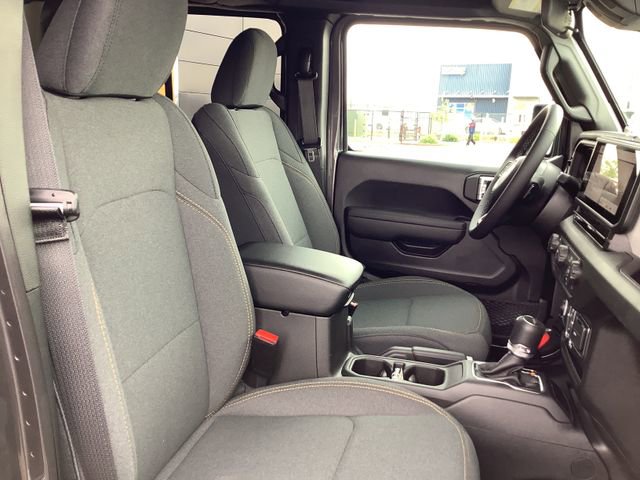 New 2026 Jeep Gladiator Sport image 37