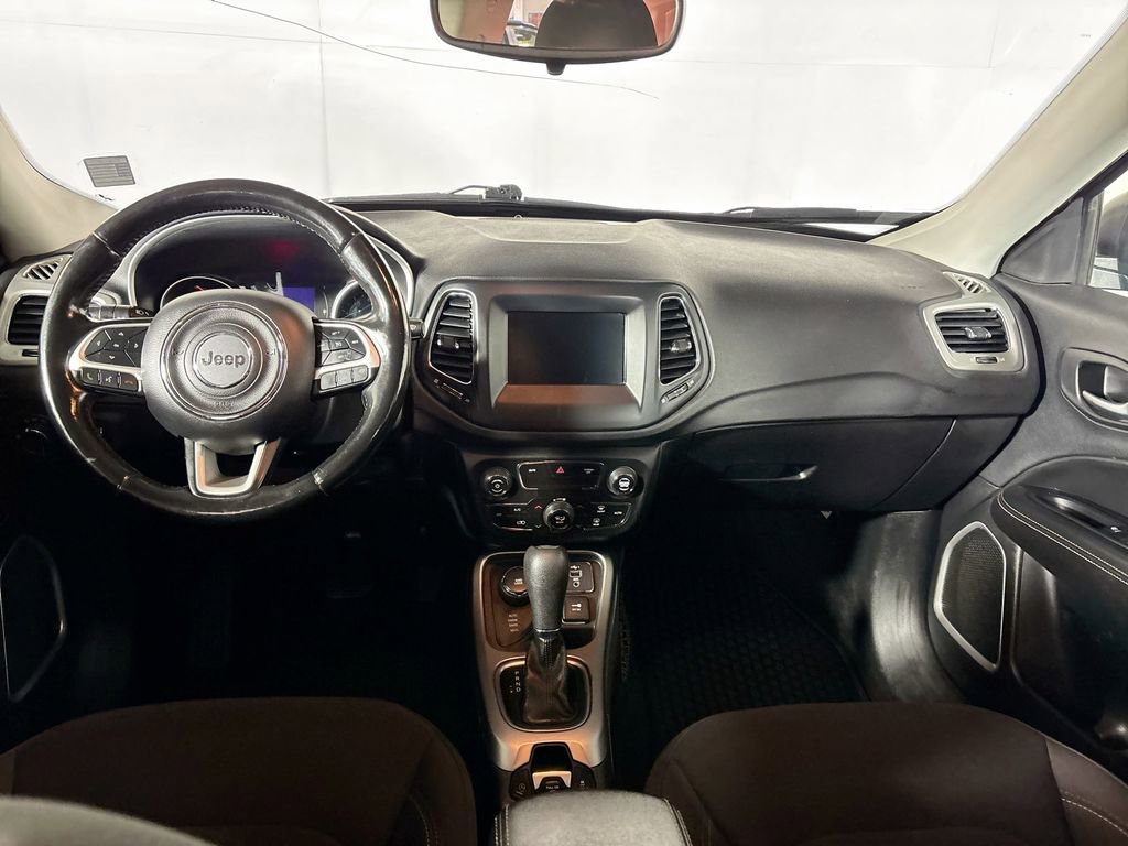 Used 2020 Jeep Compass Sport w/ Cold Weather Group image 12