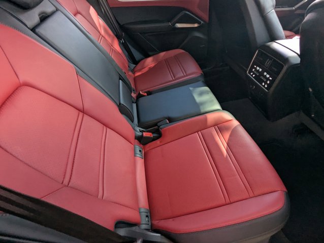 Used 2024 Porsche Cayenne S image 18