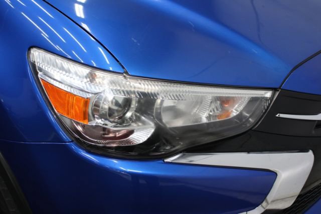Used 2018 Mitsubishi Outlander Sport LE FWD image 27