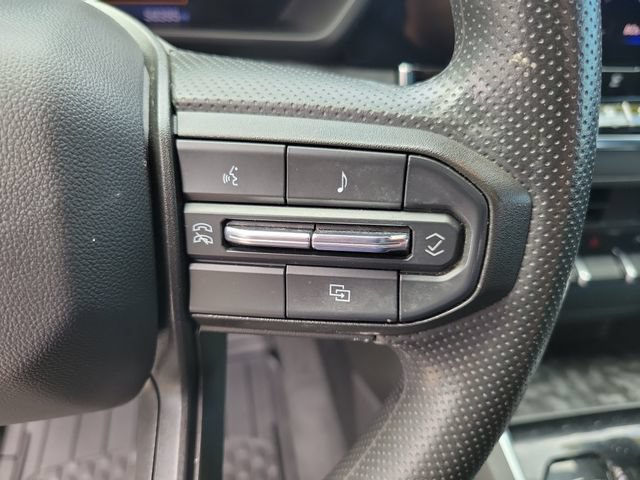 Used 2023 Chevrolet Colorado Trail Boss AWD/4WD image 26