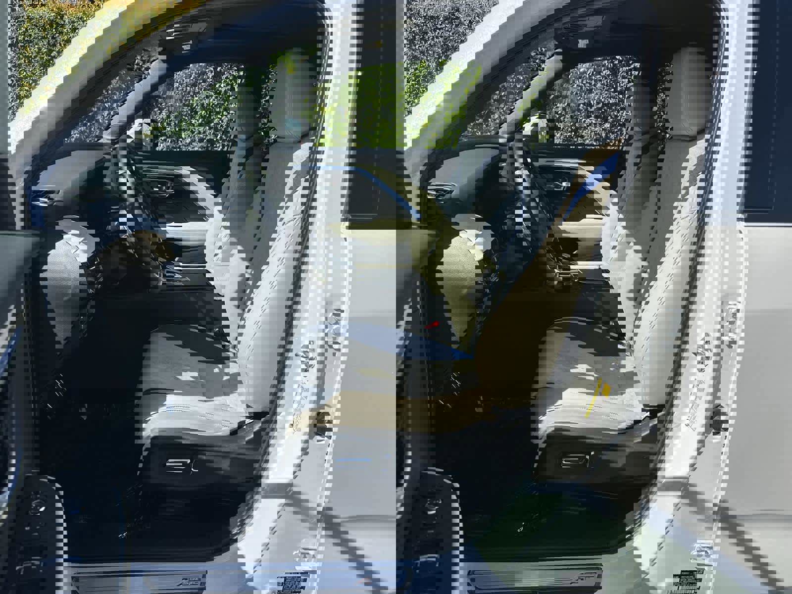 Certified 2025 Acura ADX A-Spec image 11