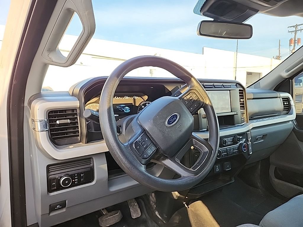 Used 2023 Ford F250 XLT image 13