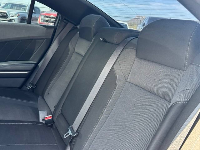 Used 2022 Dodge Charger SXT RWD image 16