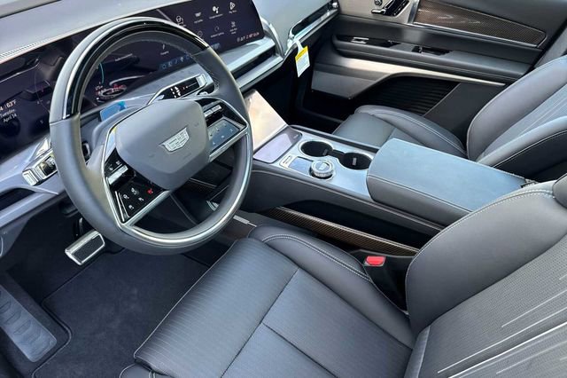 New 2026 Cadillac Vistiq Sport w/ LPO, Floor Liner Package image 6