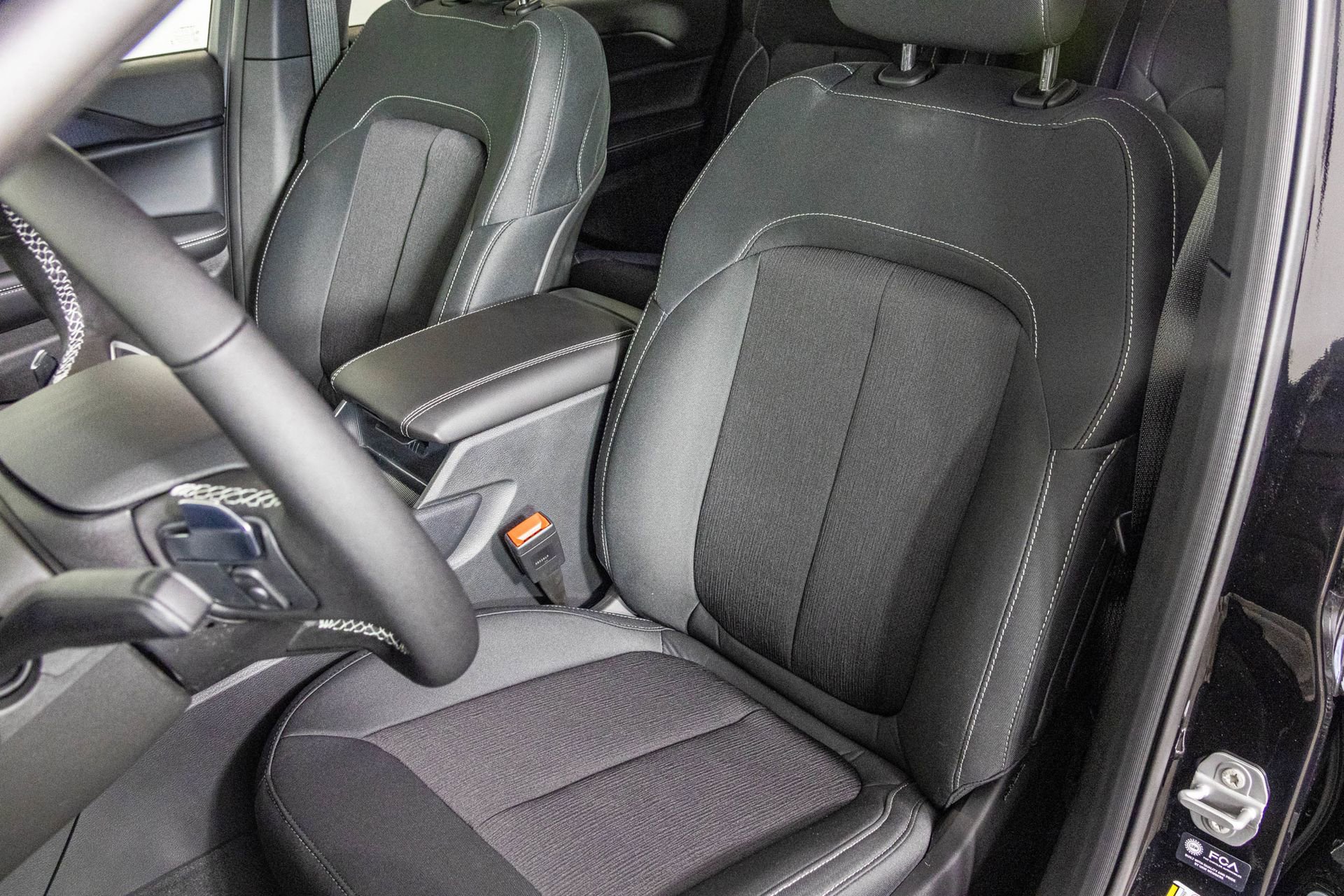 New 2025 Jeep Grand Cherokee L Laredo w/ Luxury Tech Group I image 17