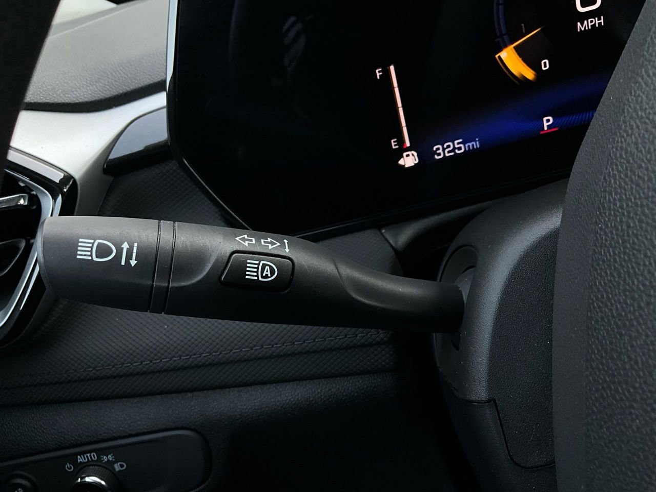 Used 2025 Chevrolet TrailBlazer LT image 33