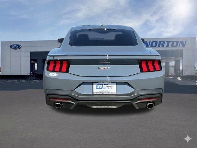 Used 2024 Ford Mustang GT Premium image 6