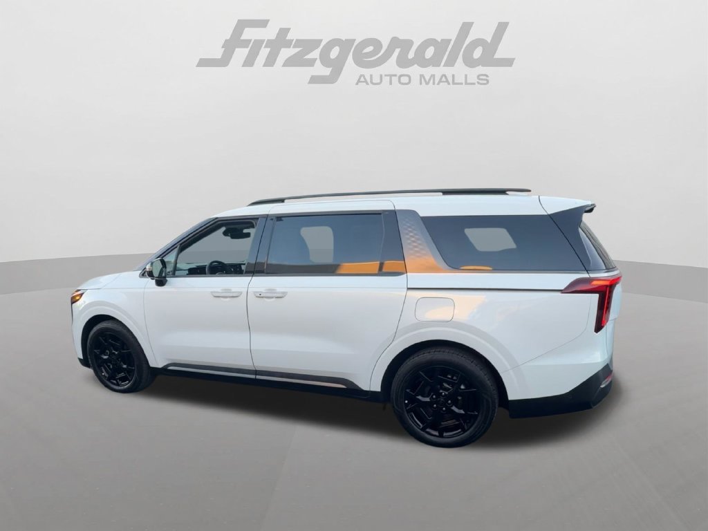 Used 2026 Kia Carnival SX Prestige FWD image 5