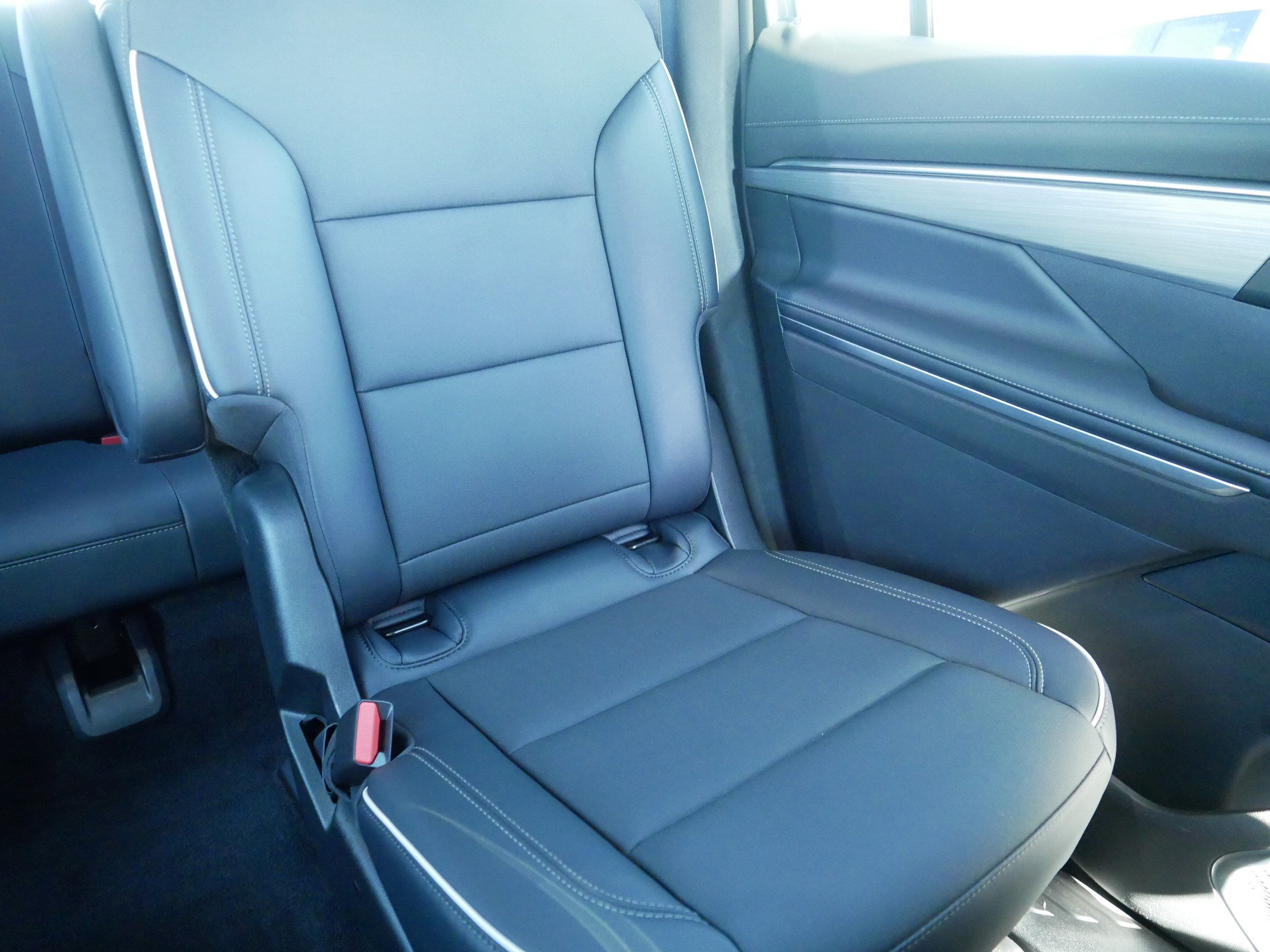 Used 2026 Buick Enclave Preferred AWD/4WD image 14