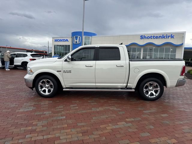 Used 2018 RAM 1500 Laramie w/ Convenience Group AWD/4WD image 3