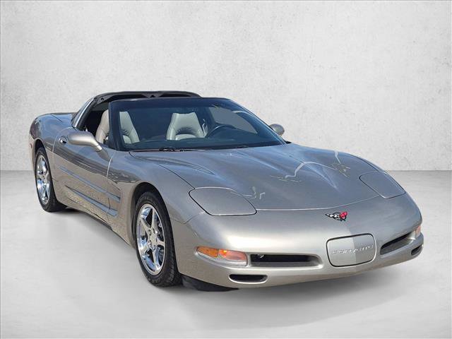 Used 1998 Chevrolet Corvette Coupe RWD image 3