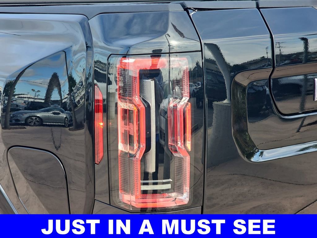 Used 2024 GMC Hummer EV 3X image 38