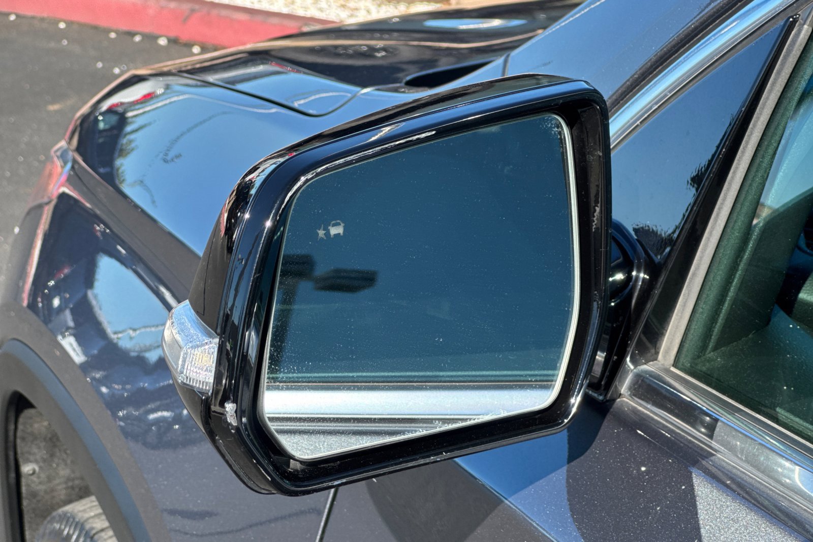 Used 2020 Chevrolet Traverse LT w/ LPO, Blackout Package image 56