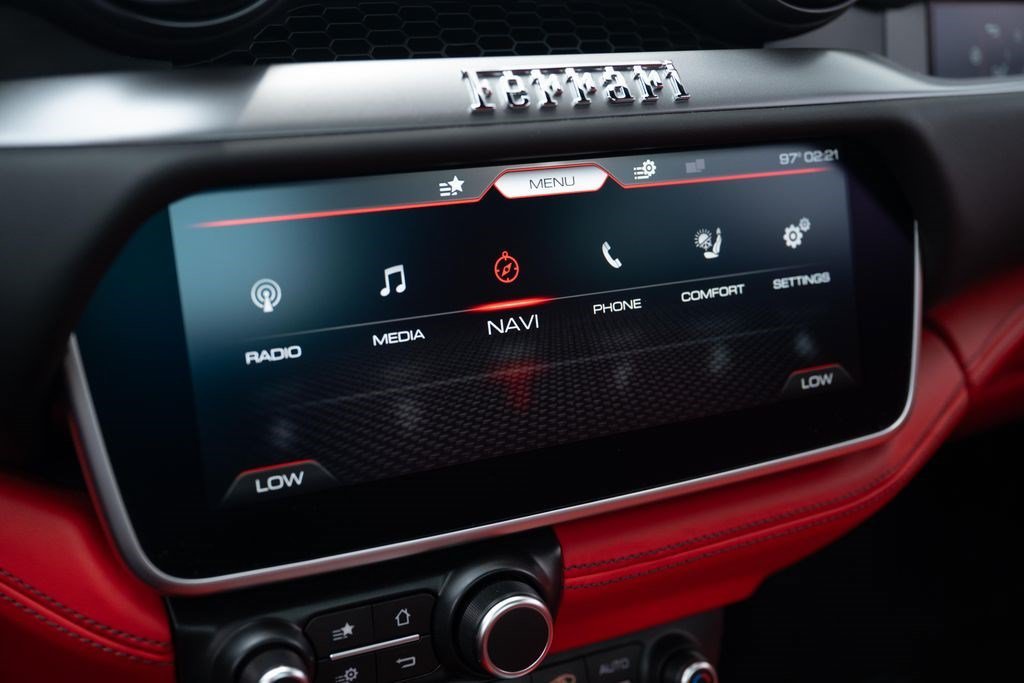 Used 2022 Ferrari Portofino M RWD image 47