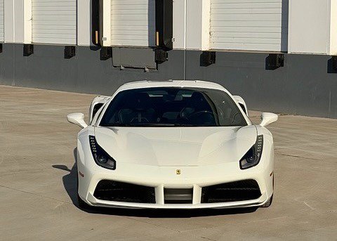 Used 2019 Ferrari 488 GTB RWD image 3