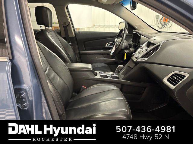 Used 2011 GMC Terrain SLT w/ Cargo Package AWD/4WD image 33
