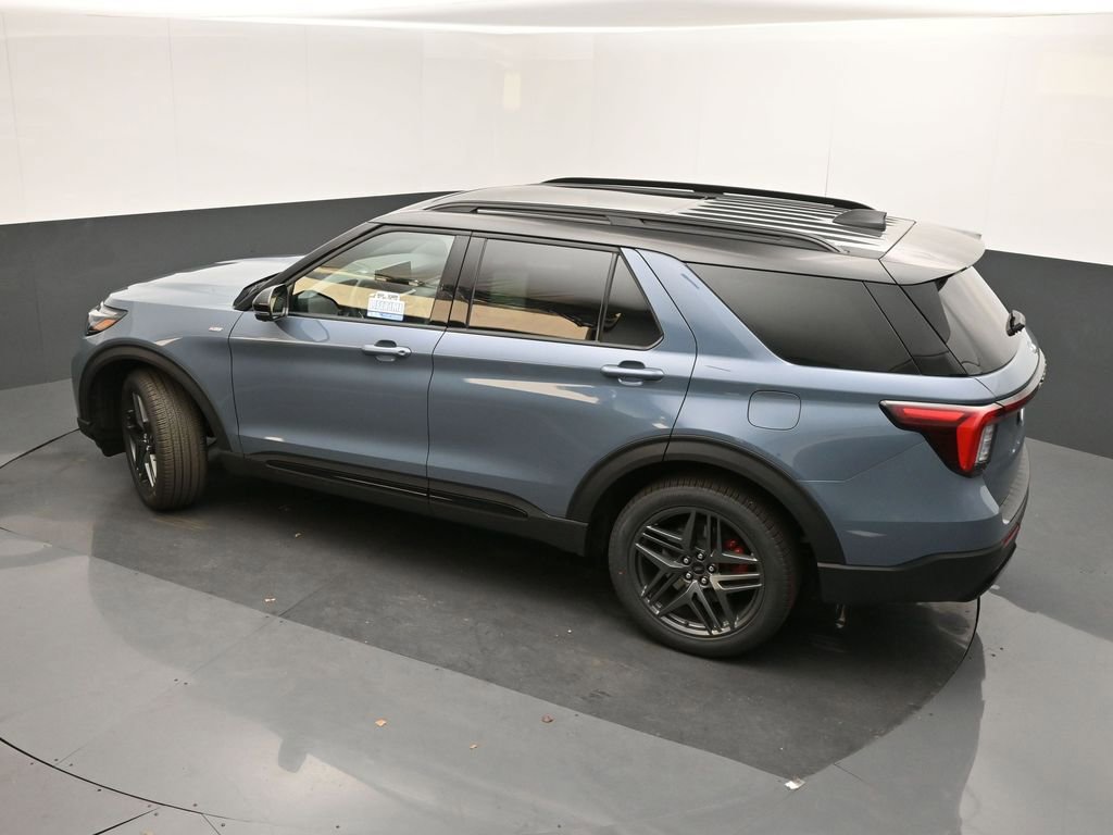New 2026 Ford Explorer ST-Line w/ ST-Line Street Pack image 43