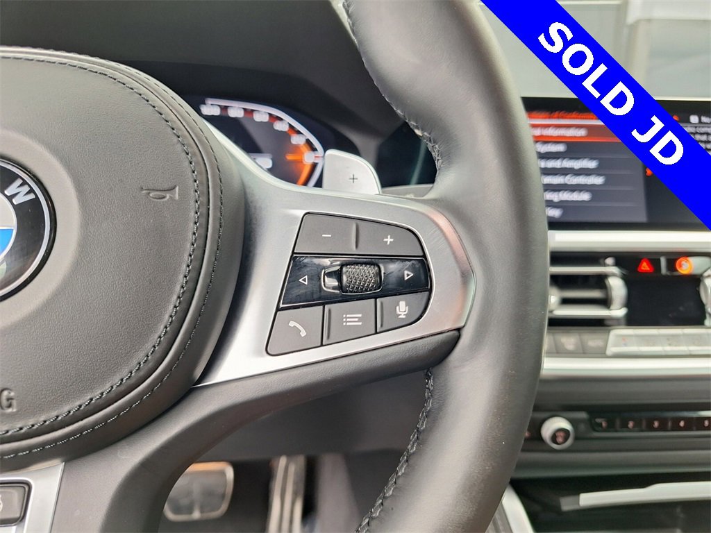 Used 2023 BMW M440i Convertible w/ Premium Package image 27