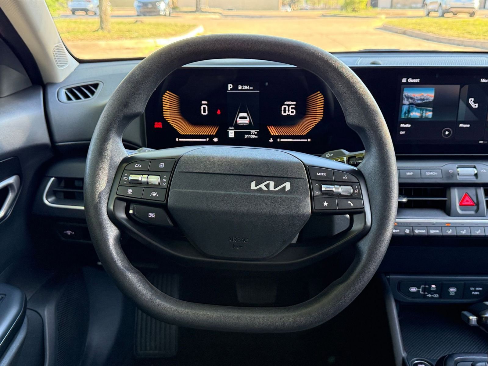 Used 2025 Kia K4 FWD image 30