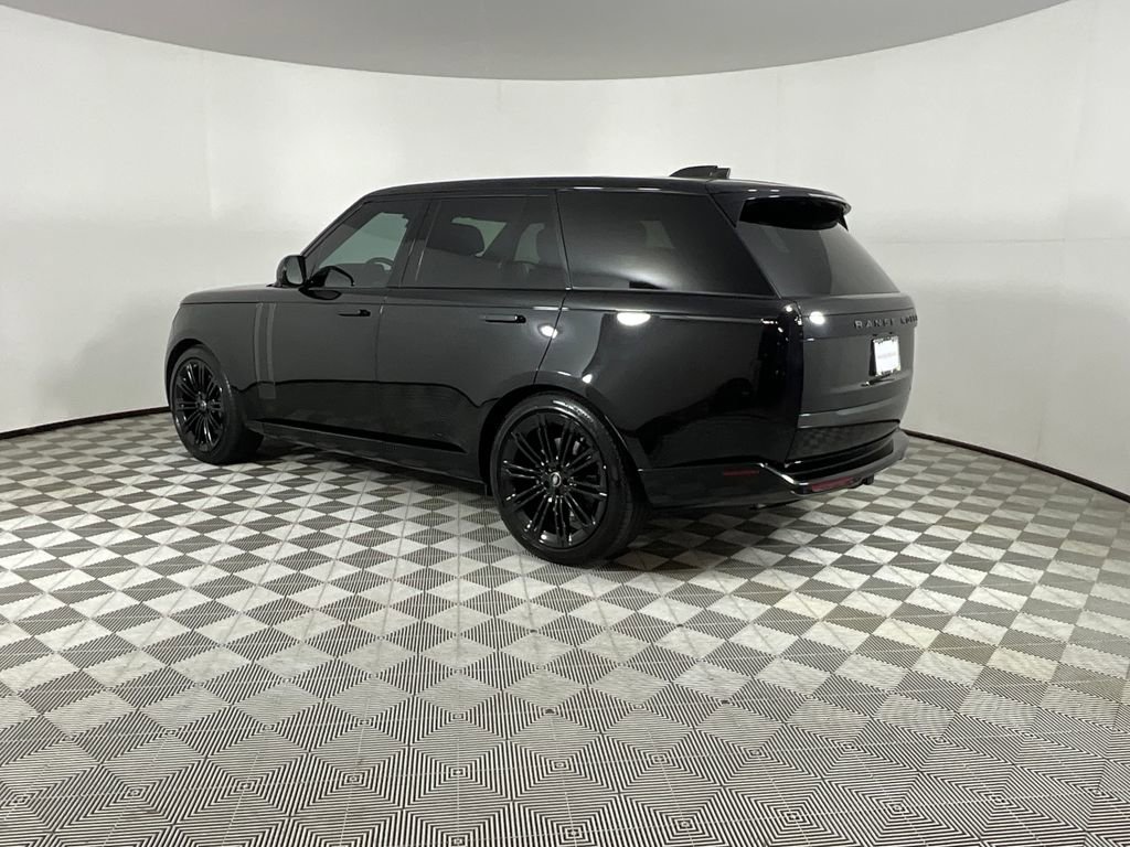 Certified 2025 Land Rover Range Rover SE AWD/4WD image 3