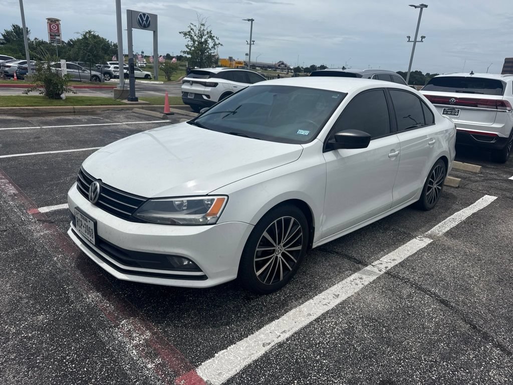 Used 2015 Volkswagen Jetta Sport