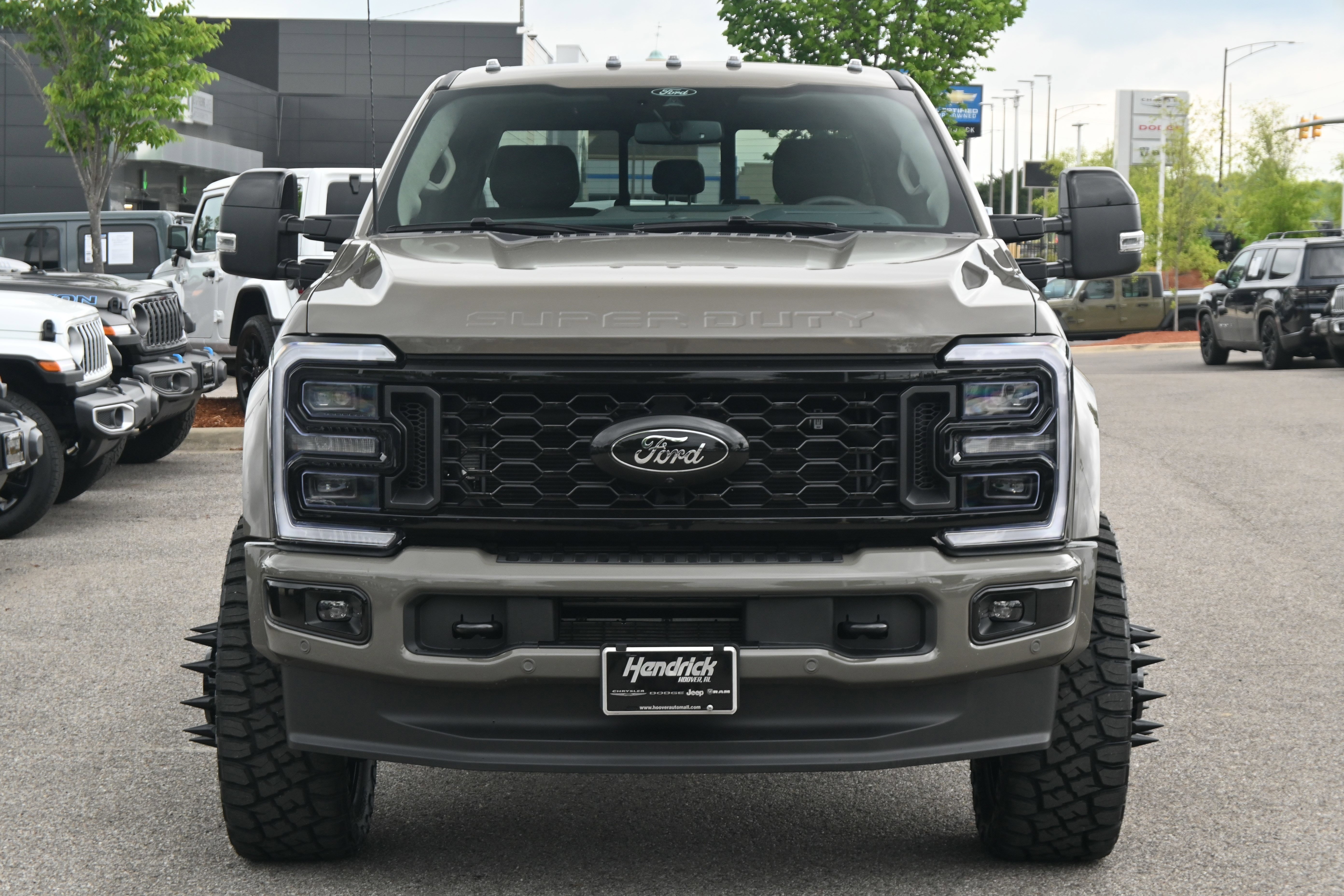Used 2026 Ford F450 Platinum w/ Platinum Plus Package AWD/4WD image 3