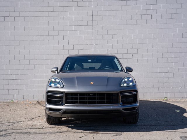 Certified 2022 Porsche Cayenne Turbo image 10