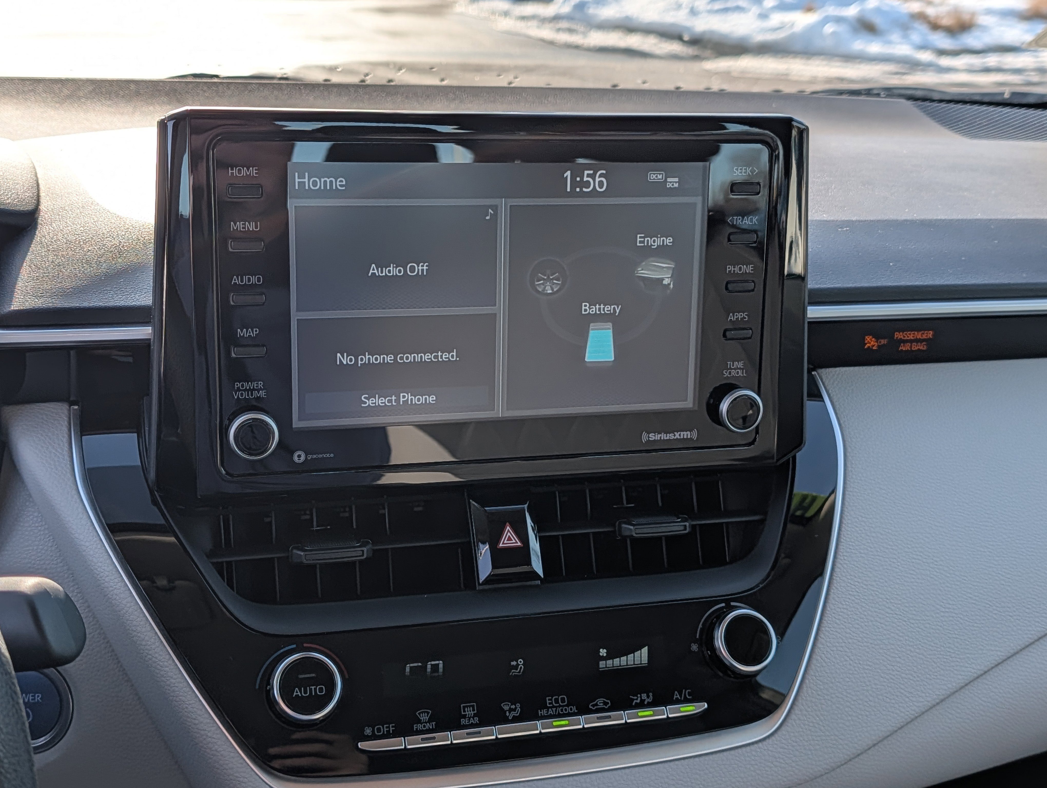 Used 2022 Toyota Corolla LE image 20