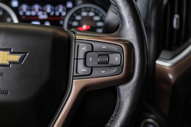 Used 2022 Chevrolet Silverado 3500 High Country w/ Technology Package AWD/4WD image 18