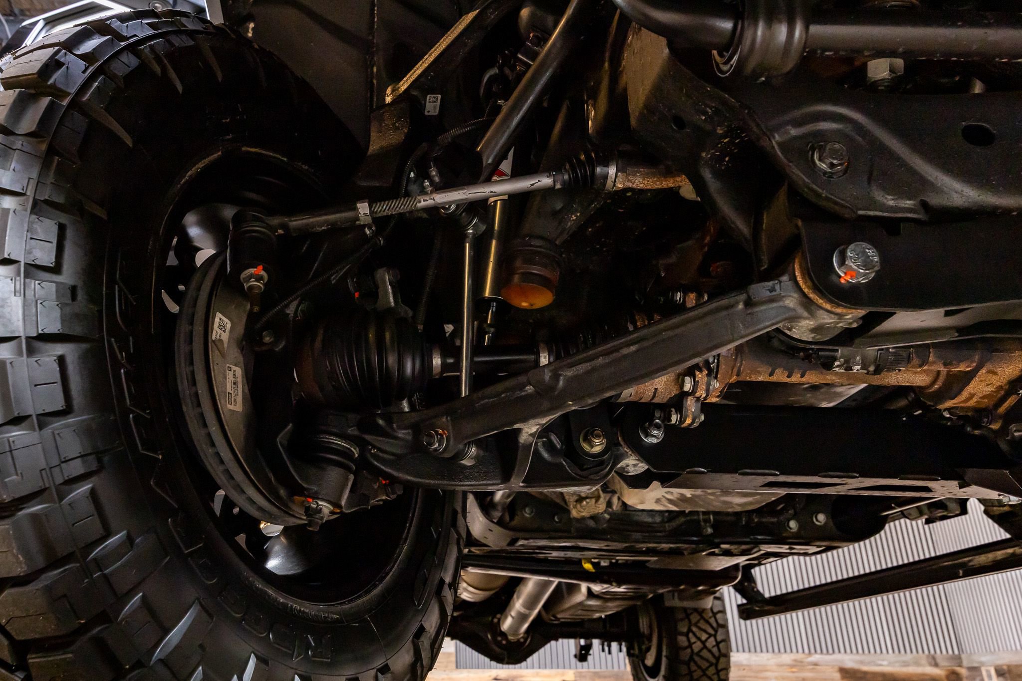 Used 2025 GMC Sierra 2500 AT4 w/ AT4 Premium Plus Package image 14