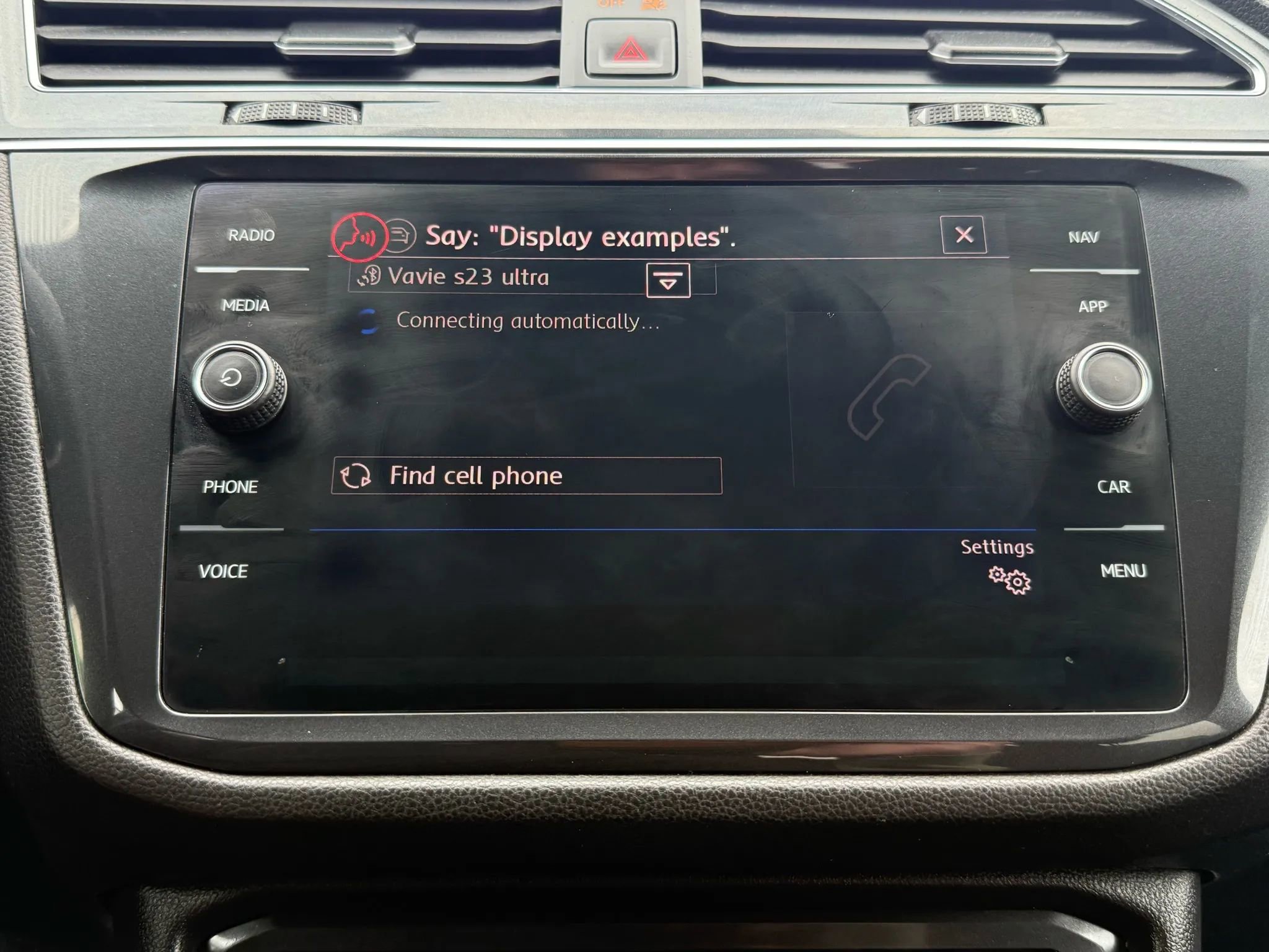 Used 2019 Volkswagen Tiguan SEL R-Line image 38